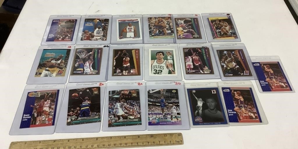 19 - 90s Basketball cards