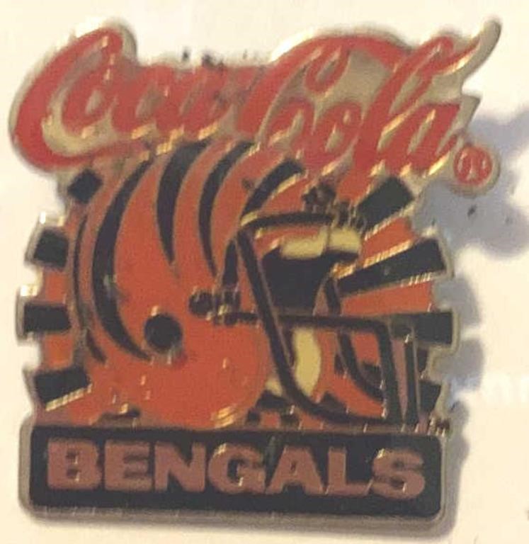 Vintage COca Cola Cincy Bengals Pinback