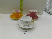 2 TEA CUPS. AYNSLEY