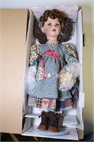 Show-Stoppers “Gwen” Doll NIB