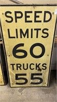 4 1/2 foot speed limit 66 trucks 55 sign