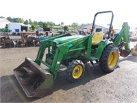 John Deere 4400 Tractor/Loader