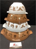 Pyrex Early American Cinderella Nesting Bowls