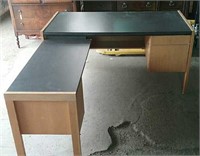 L-shaped desk 59x30x29H extension 40x19x25H