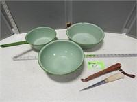 Green enamelware and a fillet knife with sheath