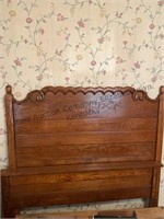 Beautiful Vintage full bed with headboard,