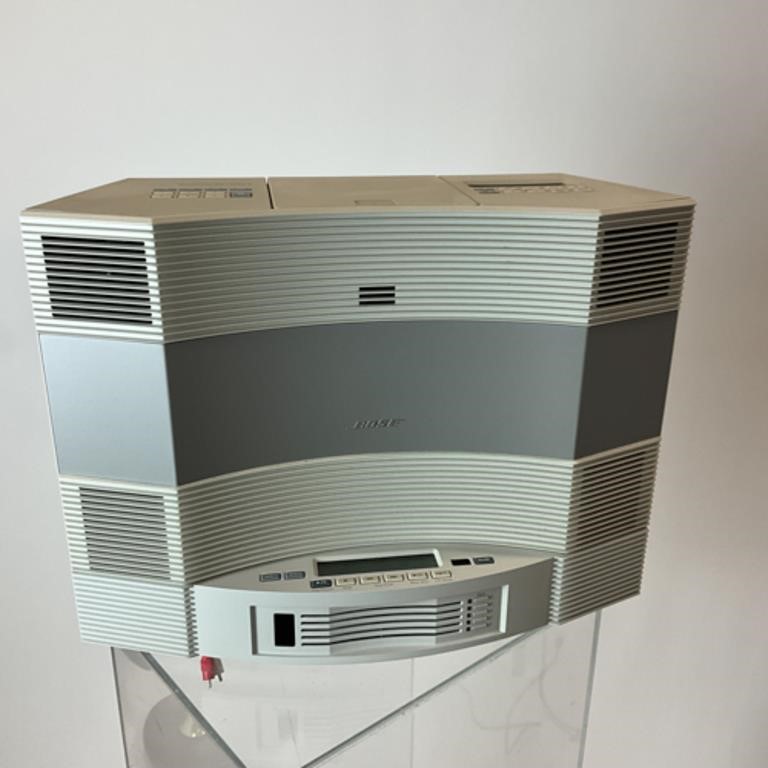 BOSE ACOUSTIC WAVE MUSIC SYSTEM & WAVE II PLAYER