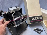 Vintage Polaroid 250 camera in box