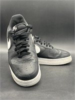 Nike Air Force Black White Pebbled Leather (10.5)