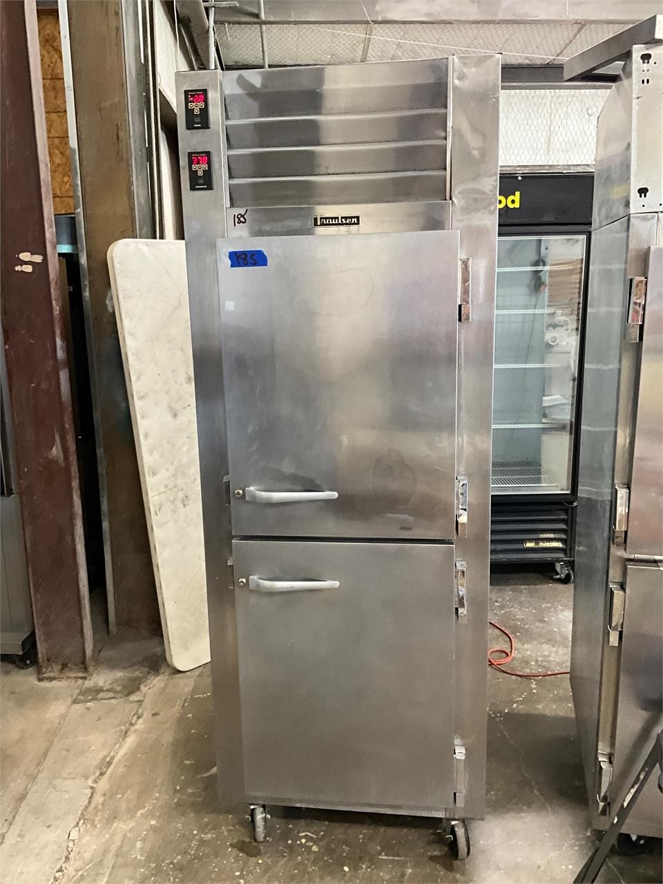 Traulsen refrigerator freezer combo on casters