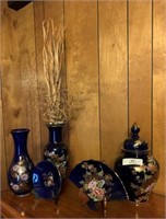 Vases and Fan Temple Jar