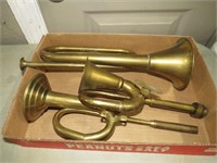 COLLECTION OF BRASS HORNS