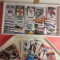 Hockey card Lot 83