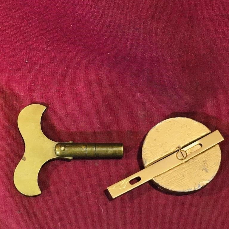 Clock Key & Pendulum (Vintage)