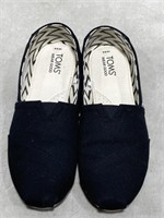 Toms Ladies Canvas Shoes Size 8 (Pre Owned)