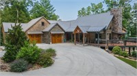 Stunning Lakefront Log Cabin for Sale in NC