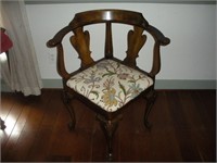 Queen Ann Corner Chair