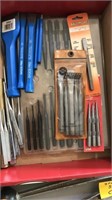 PUNCHES, CHISELS & ALINMENT TOOLS