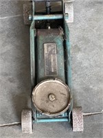 1 1/2 TON FLOOR JACK