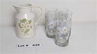 VINTAGE SCULPTURED DAISY POPPYTRAIL PITCHER WITH G