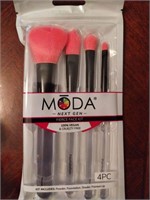 Moda Makeup Brushes Pink