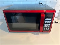 Hamilton Beach Countertop Red Microwave