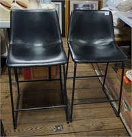Modern Faux Leather Counter Height Bar Stools
