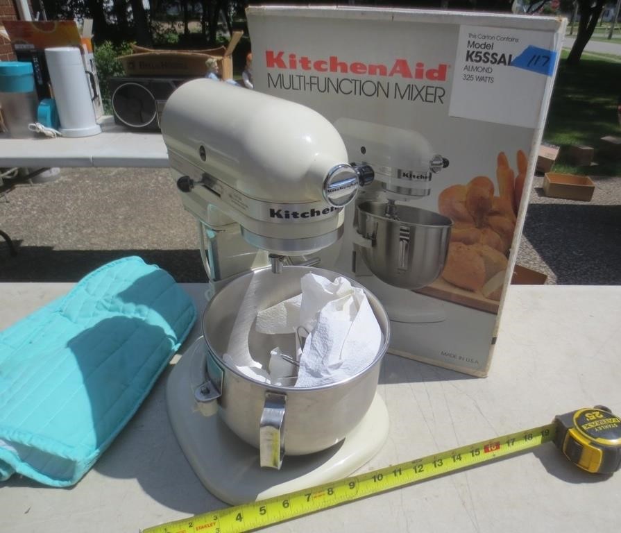 KitchenAid multi-function mixer, Nice