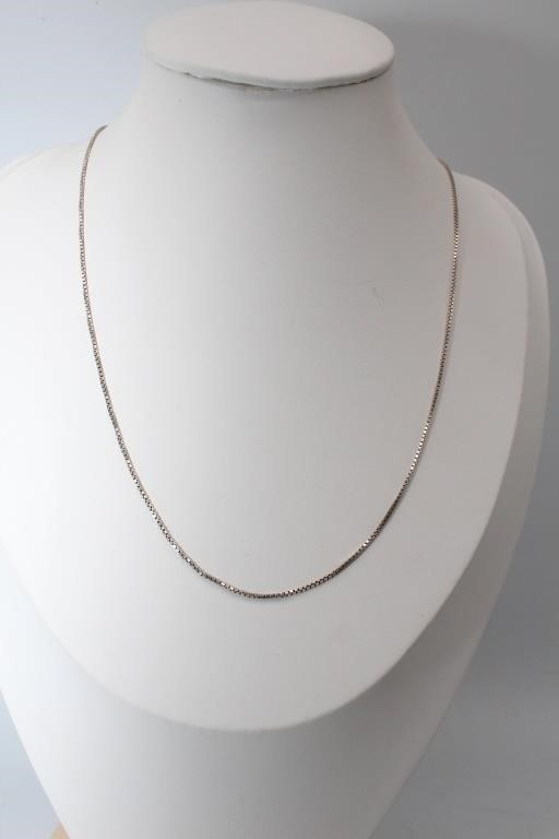 Sterling Silver 18" chain 2.815g