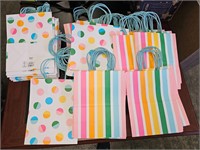 Wholesale Bundle - Gift Bag Assortment