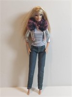 Fashion Fever Barbie W Fur Metallic Jacket.