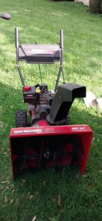 Yard machines 5hp 24" snowblower with electric