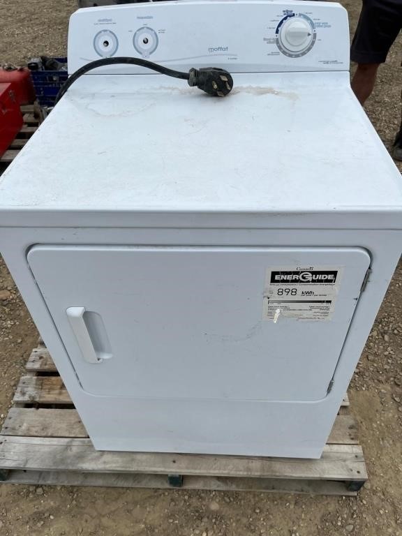 MOFFAT CLOTHES DRYER, WORKS