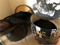 E - LOT OF WOMEN'S HATS & HAT BOXES (R30)