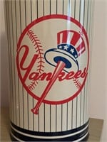 Yankees trash can 1988
