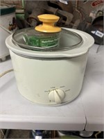 mini crock pot