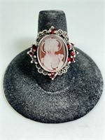 Gorgeous Sterling Garnet/Cameo Ring 9 Gr Size 7