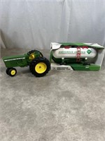 1987 John Deere 10th National Farm Toy Show