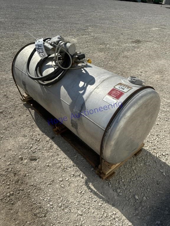 FUEL TANK W/ PUMP