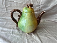 Pear Pitcher