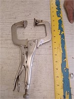 Welder pliers