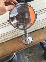Two sided vanity mirror