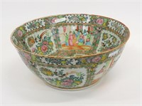 Large Rose Medallion punch bowl, 19th century.
