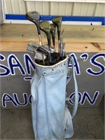 women's golf clubs with blue bag