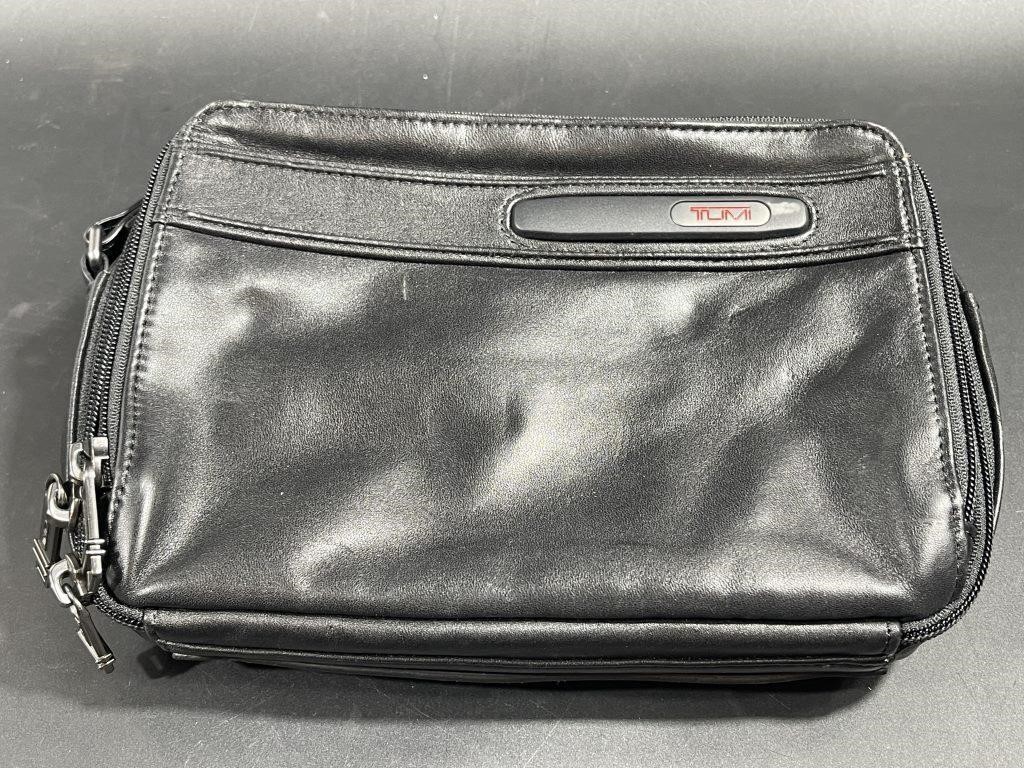 Mens Tumi Nappa Leather Toiletry Bag 10in W x 7in