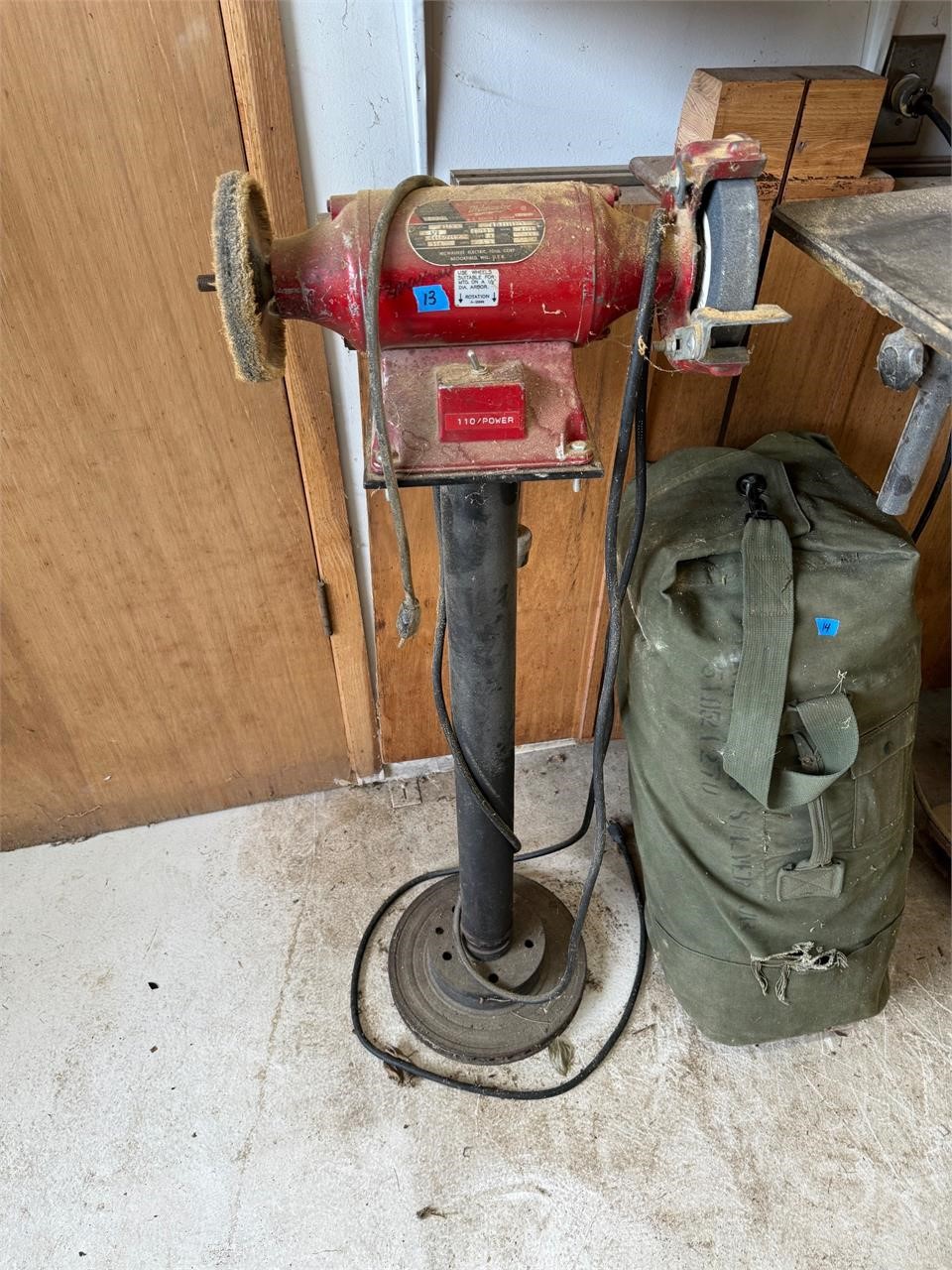 Milwaukee Bench Grinder