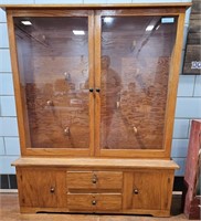 HANDMADE OAK GUN DISPLAY CASE