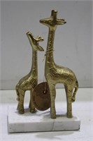 ANTIQUE BRASS INDIA GIRAFFE STATUE COLLECTIBLE