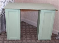 Sea Green Stand Table