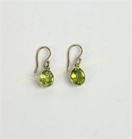 18K YELLOW GOLD PERIDOT DROP EARRINGS